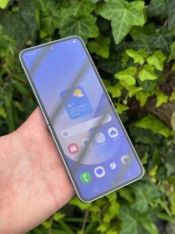 Samsung Galaxy Z Flip 6 Modrý