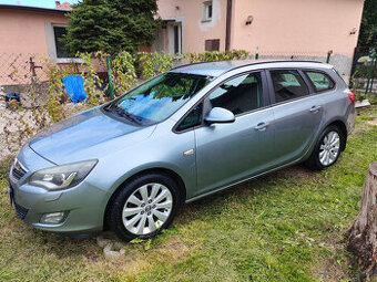 Opel Astra J 2.0 CDTI Sports tourer