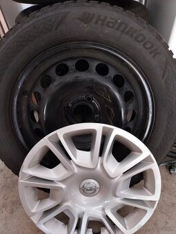 Plechové disky CROSSLAND X 2017 so zimnými pneu