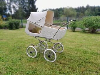 Prodám kolečka na RETRO kočárek.