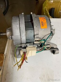 Motor pračky elektronické