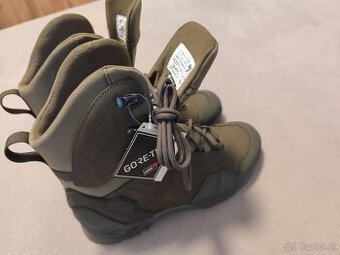 Predám vojenské veci