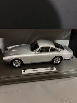 Ferrari 250 GT/L Lusso 1/18