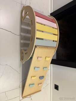 Elineli montessori hojdačka so smykackou