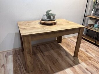 Jedálenský stôl + konferenčný stôl