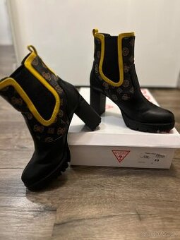Nové členkove čižmy zn. Guess 39/nove