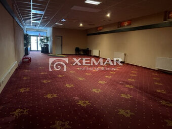 Na predaj obchodný priestor v priamom centre Banskej Byst...