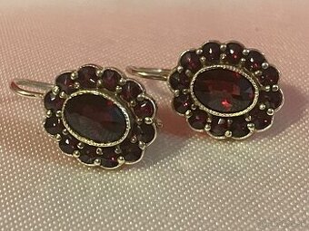 starozitne strieborné náušnice Český granát -pozlatene