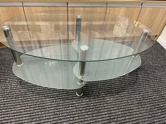 Skleneny konferencny stolik