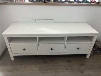 Skrinka na TV Ikea Hemnes