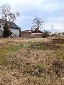 Na predaj stavebný pozemok o výmere 1302m2 v Brunovciach