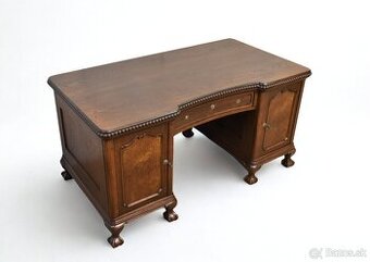 Psací stůl- starožitný nábytok