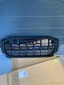 maska mrizka grill audi q8 19- cerna sq8