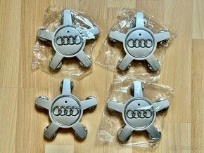 Audi - Stredové krytky diskov 135mm, 4F0601165