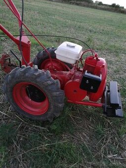 Predám záhradný malotraktor s príslušenstvom