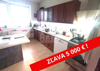 Dvojpodlažný rodinný dom v obci Iňačovce