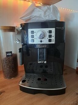 Kávovar De'Longhi Magnifica S