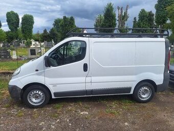 OPEL VIVARO 2.0 DIESEL ROK 2011