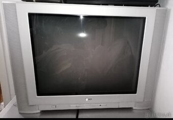TV LG 72cm