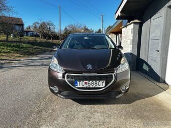 Predam peugeot 208 1,4 hdi