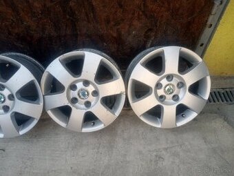 Predám Hliníkové disky ŠKODA 5x112 R15
