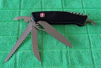 Wenger Ranger 57 Hunter PREDANÝ