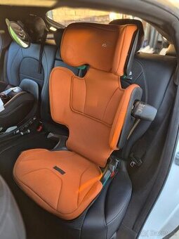 Autosedačka Britax Romer KIDFIX i-Size 15-36kg