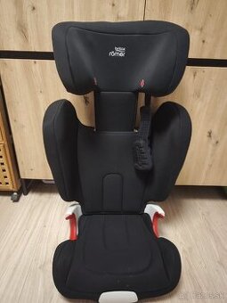 Autosedačka Britax Römer do 36 kg s isofix