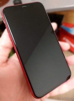 Apple iPhone 11, 64GB, RED, batéria 84%