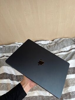 MacBook Air 15" Apple M3 8C CPU 10C GPU 16GB 512GB