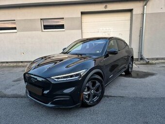 Ford Mustang Mach-E odpocet DPH vozidlo v záruke
