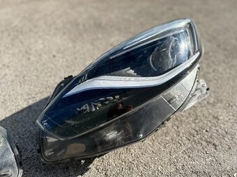 OPEL ZAFIRA C LIFT 2017 lave predne svetlo-absorber