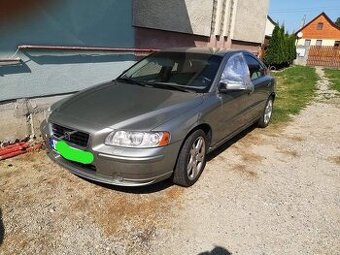 Volvo S60 2.4 D5 136kw