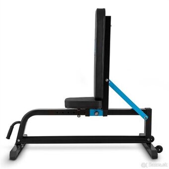 Nová polohovateľná lavička s kolieskami na presun