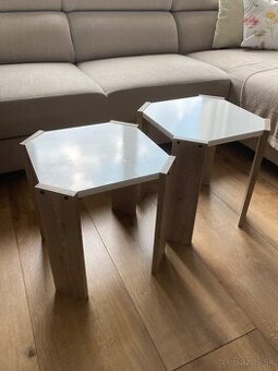 Konferenčný stolík