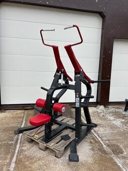 Impulse pulldown & hack squat