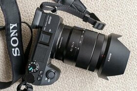 Sony a6500 + Zeiss Sony 16-70 mm f/4