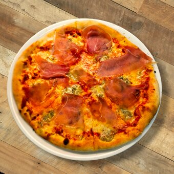 Kuchár    pizzer  rozvoz jedla