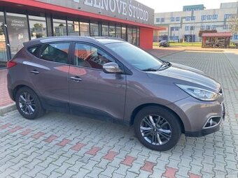 Hyundai ix35 1,7 CRDI FIFA WORLD CUP Edition