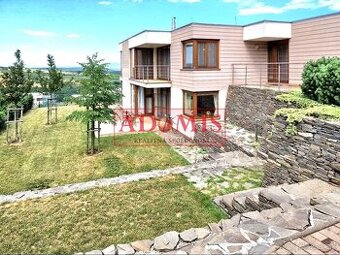 Predáme 6-izbový rodinný dom Kavečany,dvojgaráž, bazén, tepe