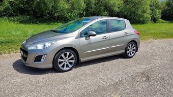 Peugeot 308 1,6e-HDi,tempomat,120 000km,1.majiteľ SR