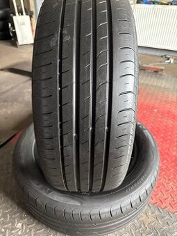 Letné pneu 215/55R17 2 ks viem aj prezuť