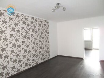 Na predaj kvalitne zrekonštruovaný, moderný 4 izbový byt, ló