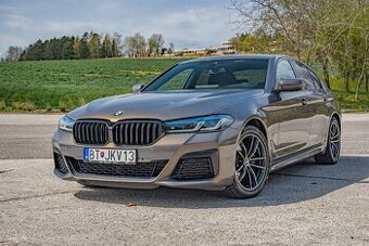BMW rad 5 520d xDrive. mpacket