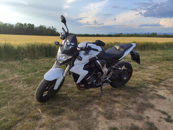 Honda CB1000r