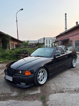 BMW E36 320i Cabrio