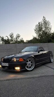 BMW E36 320i Cabrio