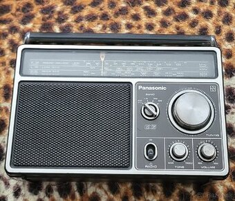 RETRO RADIO - Panasonic RF-1105DLBS