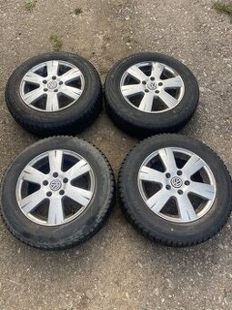 5x112 r15 elektróny Volkswagen + zimne 195/65 r15 Pirelli