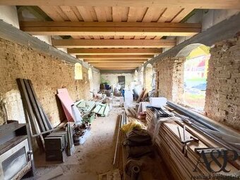 NA PREDAJ ROZOSTAVANÝ RD, POZEMOK 634M2, PRIEVALY okr. SENIC